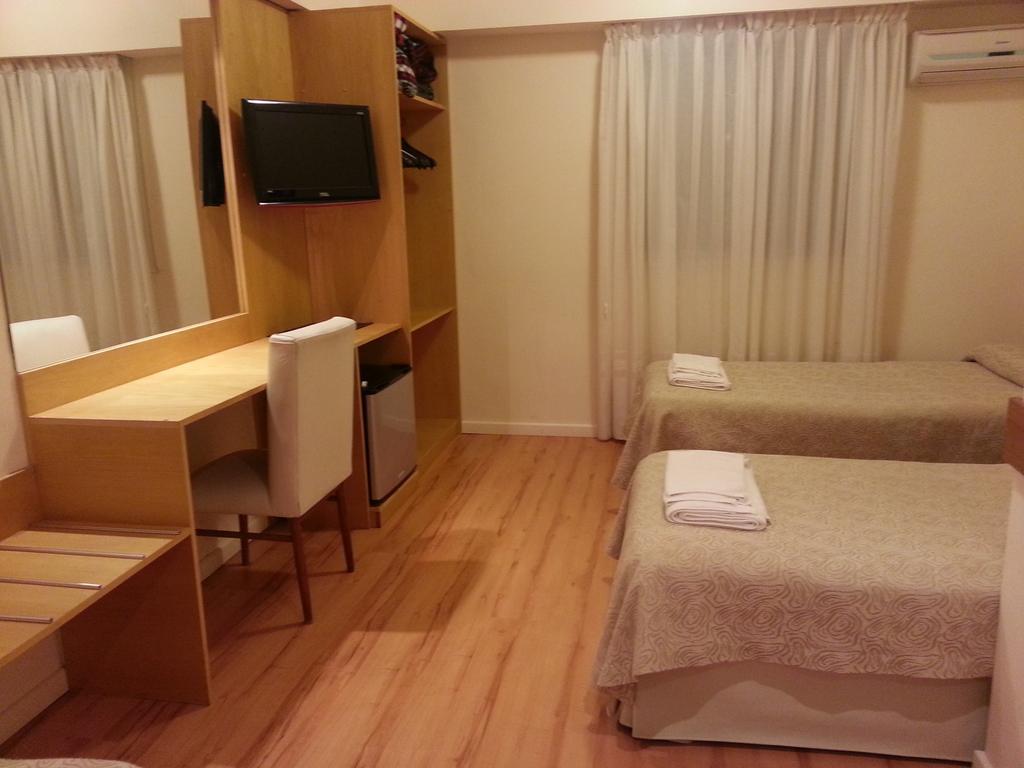 Grand Hotel Reconquista Habitación foto