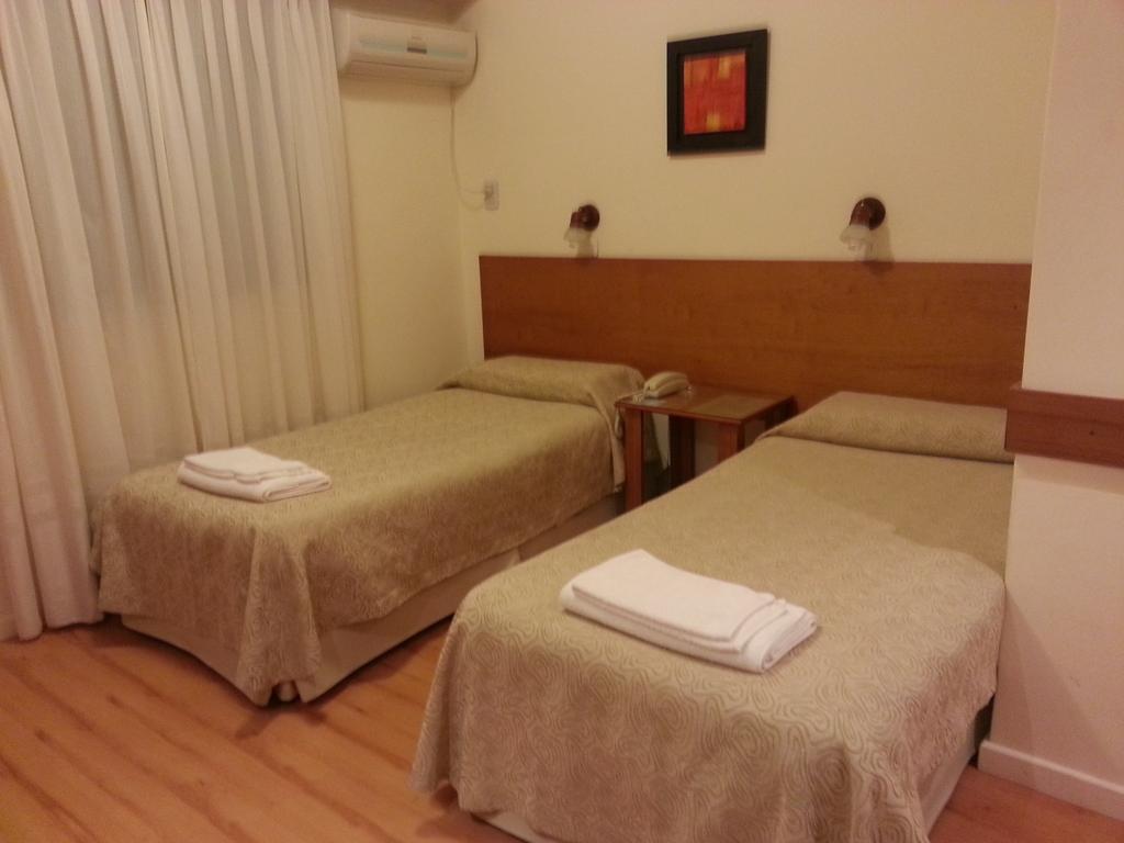 Grand Hotel Reconquista Habitación foto