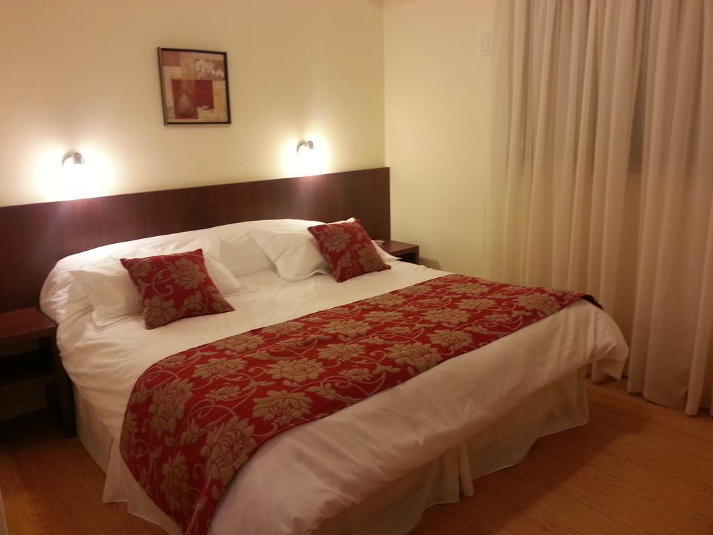 Grand Hotel Reconquista Habitación foto